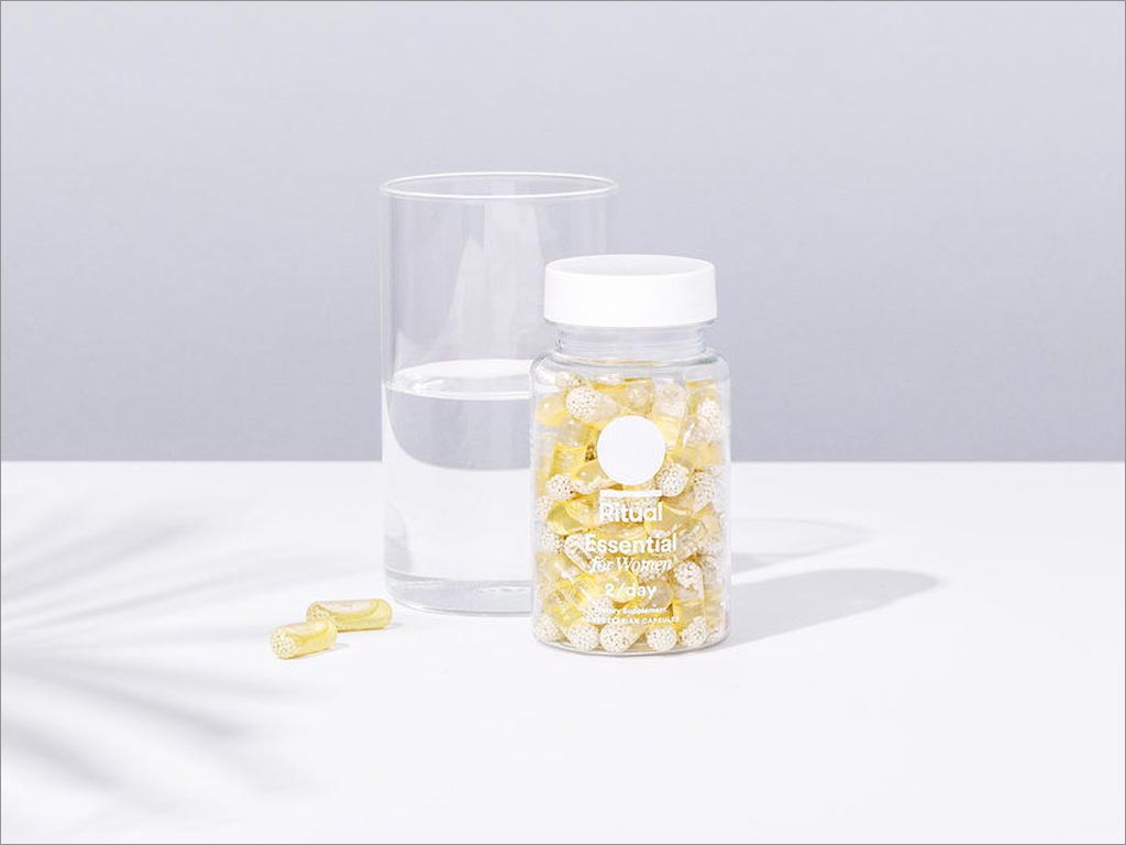 具有透明外觀的美國Ritual保健補(bǔ)品包裝設(shè)計(jì)之透明瓶子設(shè)計(jì)